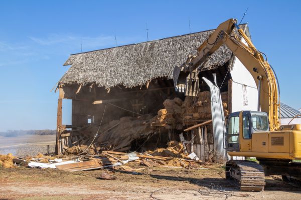 Barn Demolition in Cape Coral